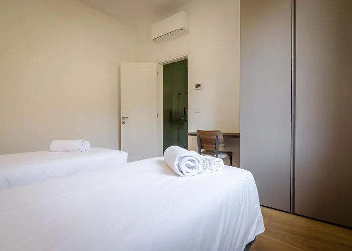 Selvatica * بولونيا